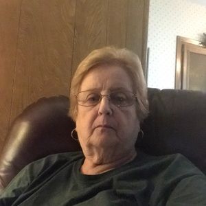 Meet your Posher, Bobbie